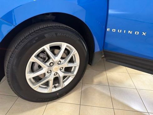 Used 2024 Chevrolet Equinox LS FWD image 29
