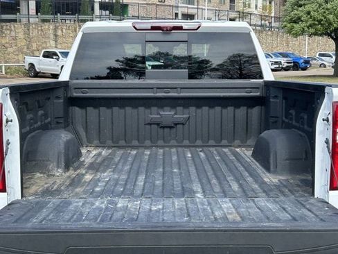 Used 2023 Chevrolet Silverado 1500 LTZ w/ Technology Package AWD/4WD image 32
