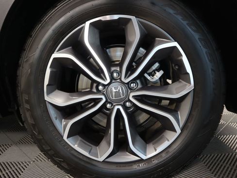 Certified 2022 Honda CR-V EX image 32