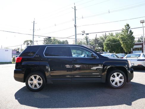 Used 2017 GMC Terrain SLE FWD image 5