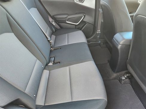 Used 2020 Kia Soul LX image 30
