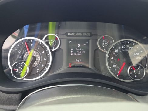 Used 2026 RAM 2500 Big Horn AWD/4WD image 11