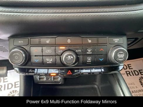 Used 2021 Dodge Durango GT RWD image 17