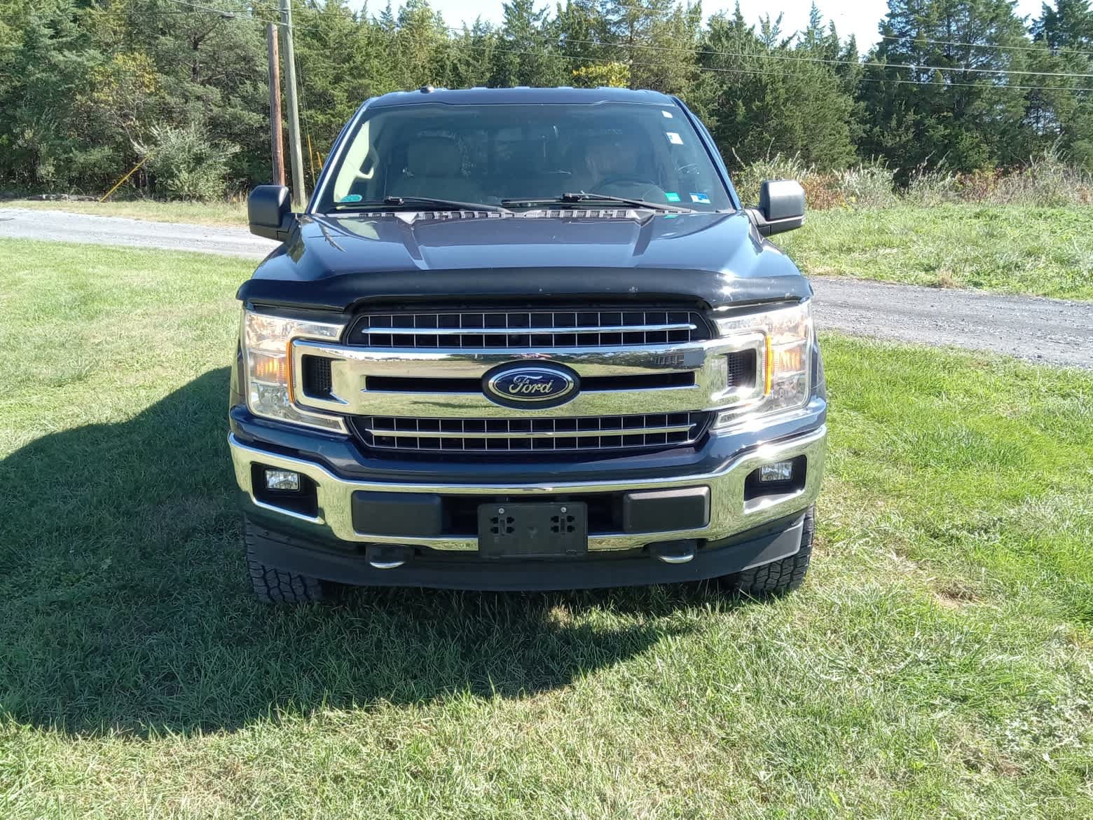 Used 2018 Ford F150 XLT w/ Equipment Group 302A Luxury AWD/4WD image 2