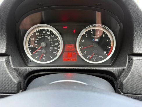 Used 2011 BMW M3 Coupe RWD image 16