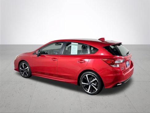 Certified 2022 Subaru Impreza 2.0i Sport AWD/4WD image 9