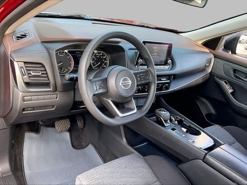 Used 2021 Nissan Rogue S FWD image 17