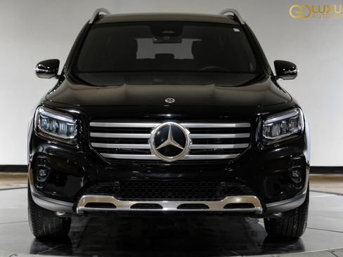 Used 2024 Mercedes-Benz GLB 250 w/ Exclusive Package image 7