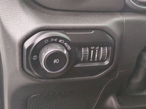 Used 2019 Jeep Wrangler Unlimited Sport S image 15