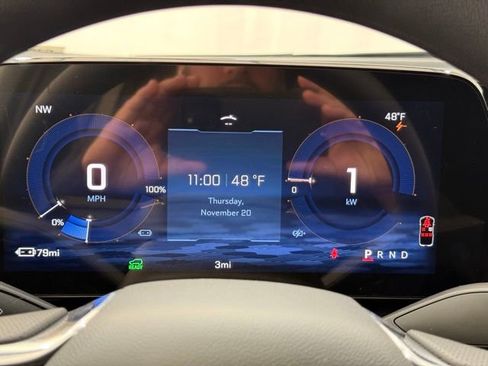 New 2026 Chevrolet Equinox EV LT image 32