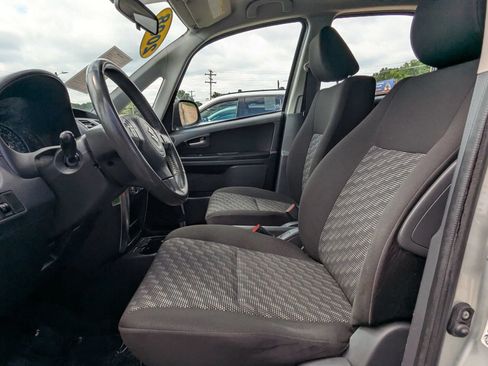 Used 2008 Suzuki SX4 AWD Hatchback image 10