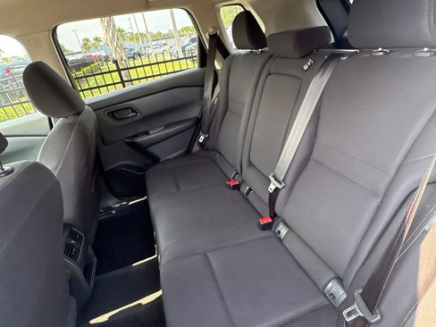 Used 2024 Nissan Rogue S AWD/4WD image 32
