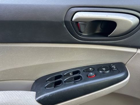 Used 2009 Honda Civic LX image 11