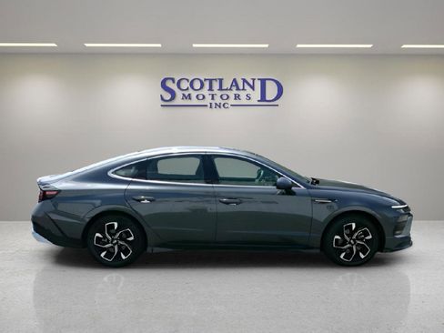 Used 2025 Hyundai Sonata SEL FWD image 5