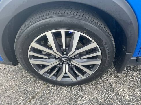 Used 2023 Nissan Kicks SV FWD image 19
