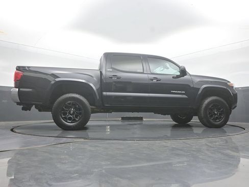Used 2019 Toyota Tacoma SR5 RWD image 53