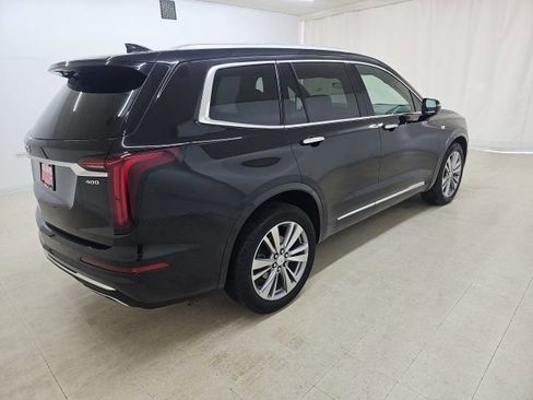 Used 2023 Cadillac XT6 Premium Luxury w/ Technology Package AWD/4WD image 18