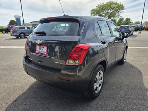 Used 2016 Chevrolet Trax LS FWD image 10