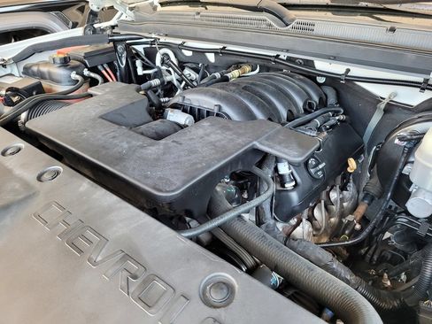 Used 2019 Chevrolet Tahoe LT AWD/4WD image 12