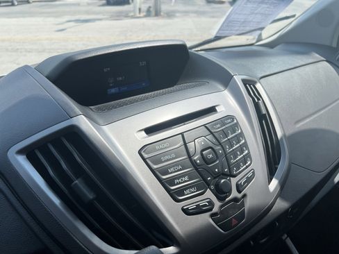 Used 2019 Ford Transit 350 XLT image 24