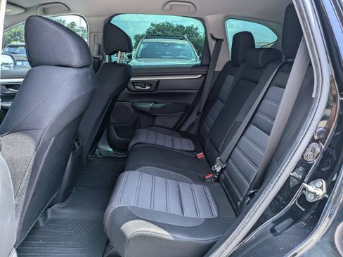 Used 2017 Honda CR-V LX image 14
