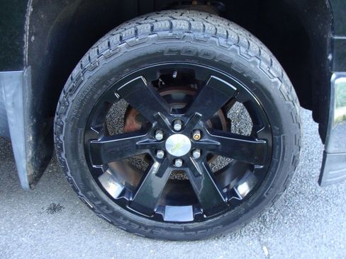 Used 2015 Chevrolet Silverado 1500 LT w/ All Star Edition image 36