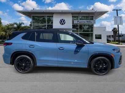 New 2026 Volkswagen Tiguan SE R-Line