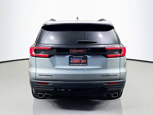 Used 2024 GMC Acadia Elevation w/ Black Edition FWD image 6