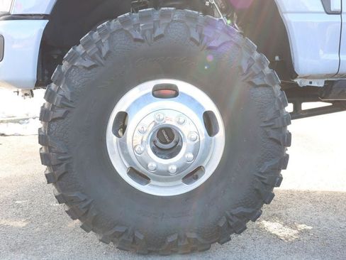 Used 2024 Ford F350 Lariat w/ Lariat Ultimate Package image 9