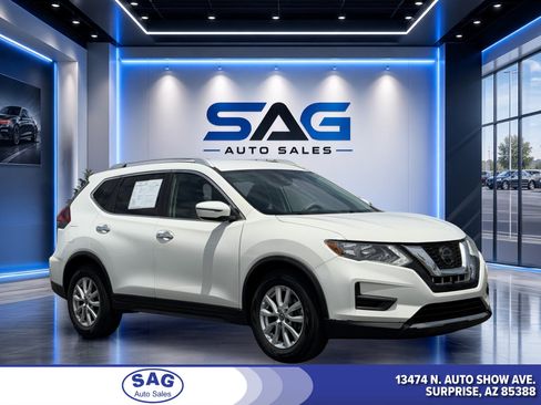 Used 2020 Nissan Rogue SV FWD image 1