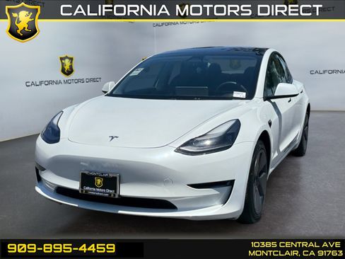 Used 2023 Tesla Model 3 Standard Range RWD image 1