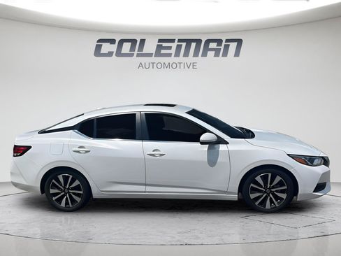 Used 2023 Nissan Sentra SV w/ SV Premium Package FWD image 4