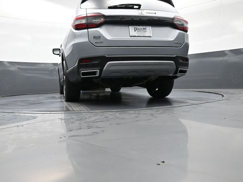 Used 2024 Honda Pilot Touring image 33