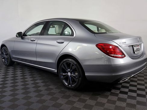 Used 2016 Mercedes-Benz C 300 4MATIC Sedan image 12