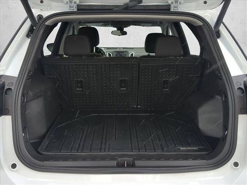 Certified 2024 Chevrolet Equinox LT w/ LPO, Floor Liner Package AWD/4WD image 6