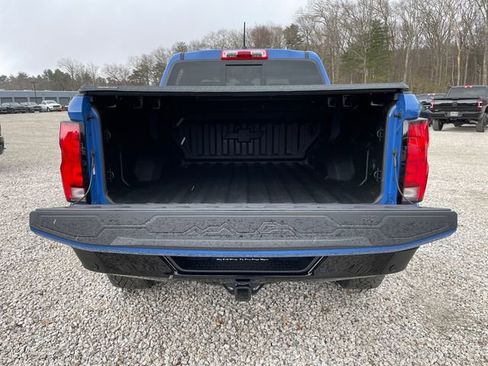 Certified 2025 Chevrolet Colorado ZR2 w/ Technology Package AWD/4WD image 15