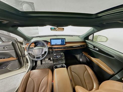 Used 2021 Lincoln Nautilus Reserve image 23