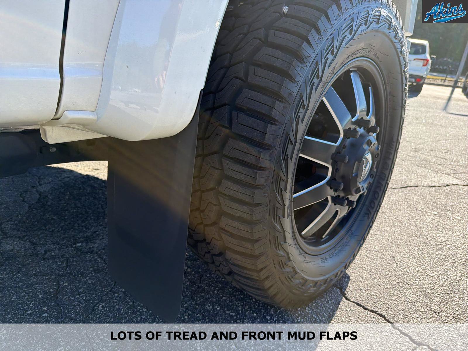 Used 2025 Ford F450 Platinum w/ FX4 Off-Road Package AWD/4WD image 38