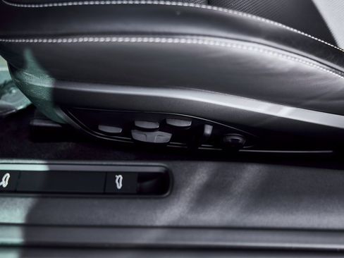 Used 2022 Porsche 911 Carrera 4 GTS w/ Premium Package image 35