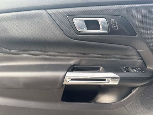 Used 2024 Ford Mustang Premium image 13