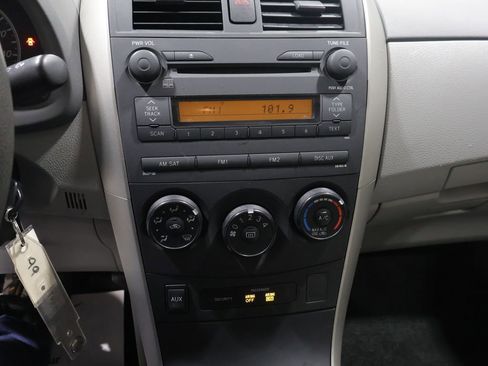 Used 2009 Toyota Corolla LE FWD image 24