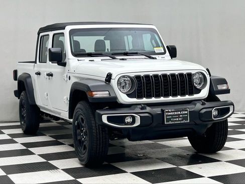 New 2026 Jeep Gladiator Sport image 2