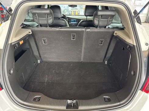 Used 2020 Buick Encore Preferred image 19