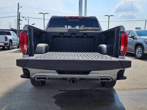 New 2026 GMC Sierra 1500 Denali Ultimate AWD/4WD image 4