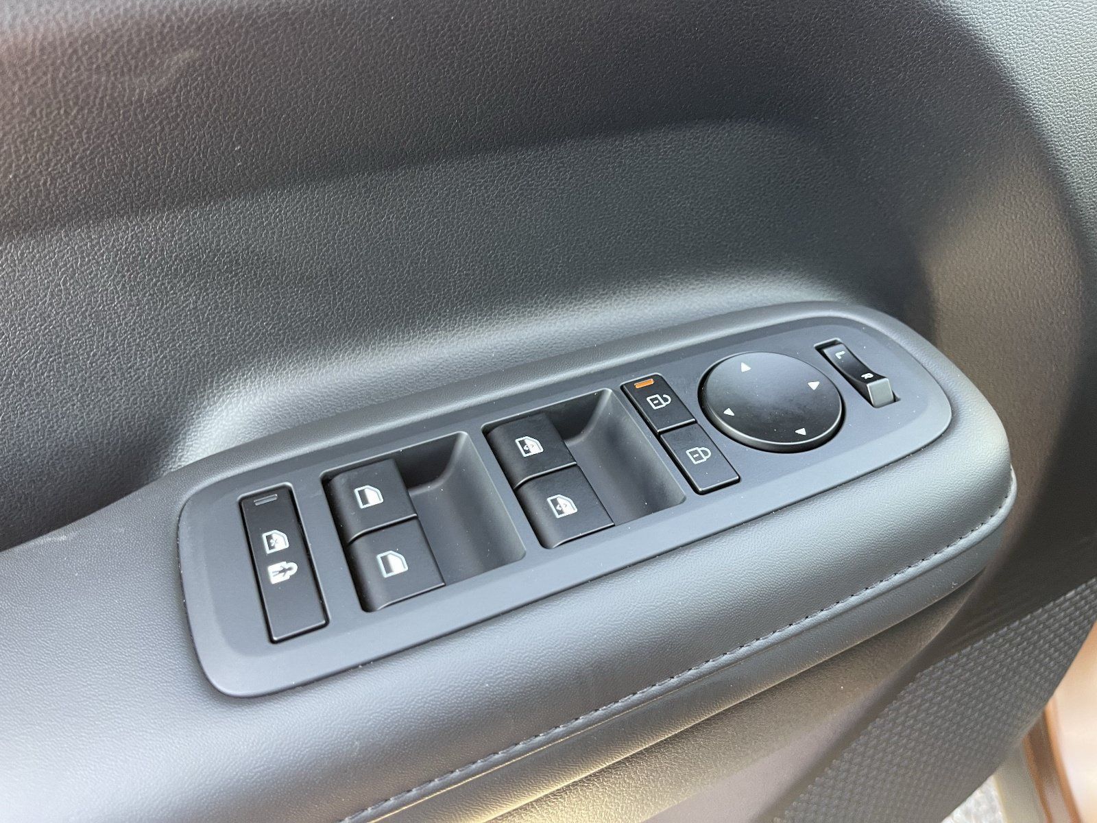 Used 2025 Hyundai Santa Fe XRT AWD/4WD image 23