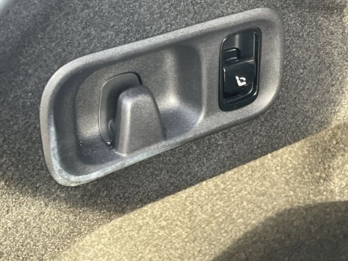 Certified 2022 Mercedes-Benz C 300 C 300 Sedan image 11