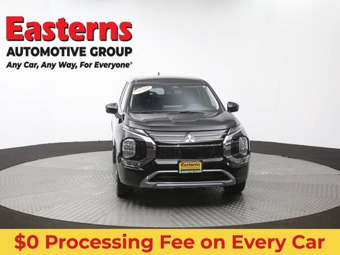 Used 2025 Mitsubishi Outlander SE AWD/4WD image 53