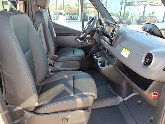 New 2026 Mercedes-Benz Sprinter 2500 image 18
