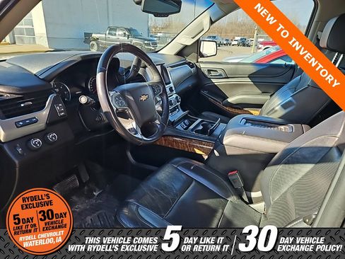 Used 2017 Chevrolet Suburban Premier image 5