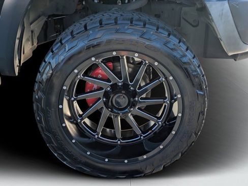 Used 2021 RAM 1500 Classic Warlock image 9